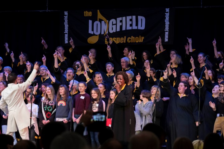 Benefiz Gospelkonzert „Starke Stimmen für schwache Muskeln“: 10 Jahre Longfield Gospel Choir, VHS Meidling und Miriam Hie für die Österreichische Muskelforschung